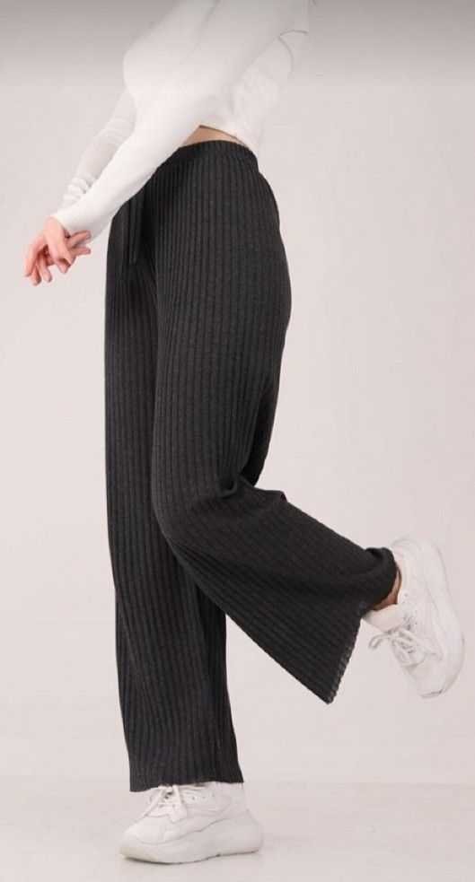 Ribbed flapper trouser