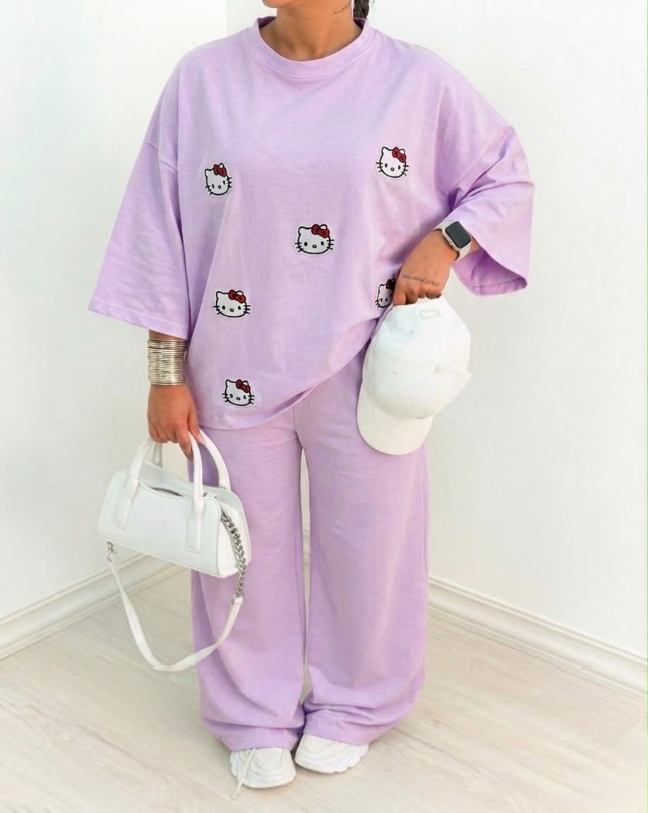 Kitty chic" Co-Ord Set – Oversized Tee & Wide-Leg Trouser